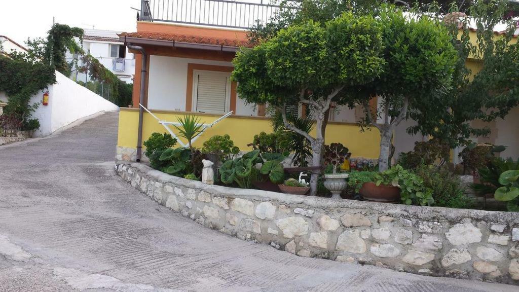 Villa Natura Sea View В'єсте Екстер'єр фото